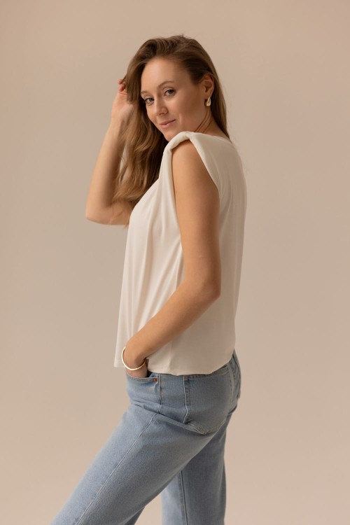 Leia 4